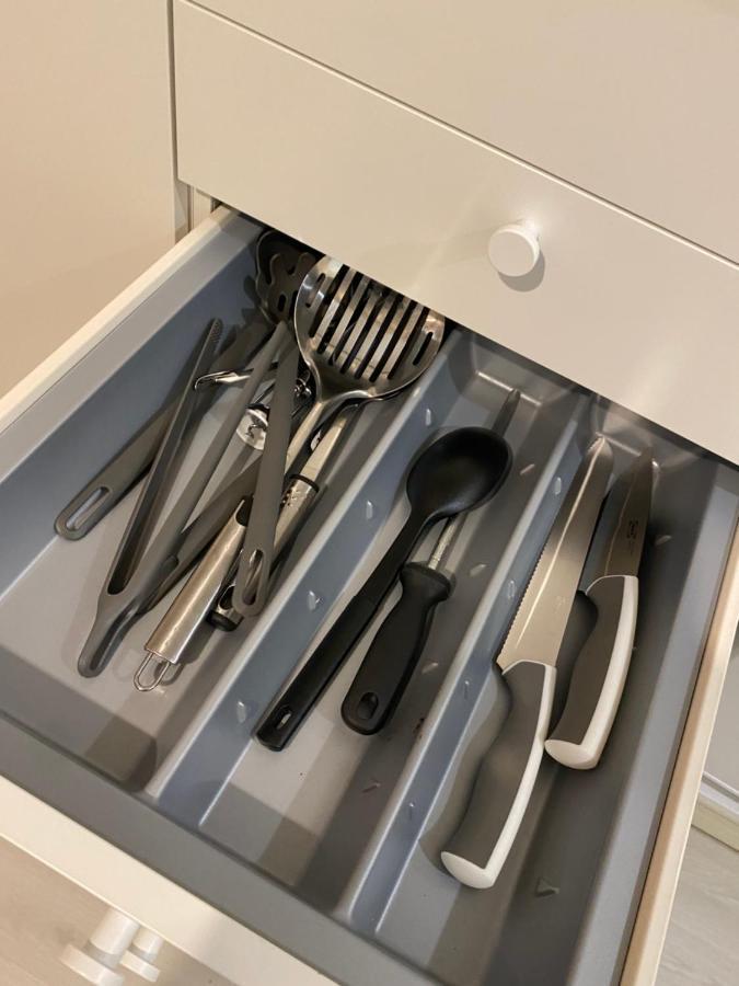 Ihana Huoneisto Juna Aseman Vieressae. Vanda Exteriör bild